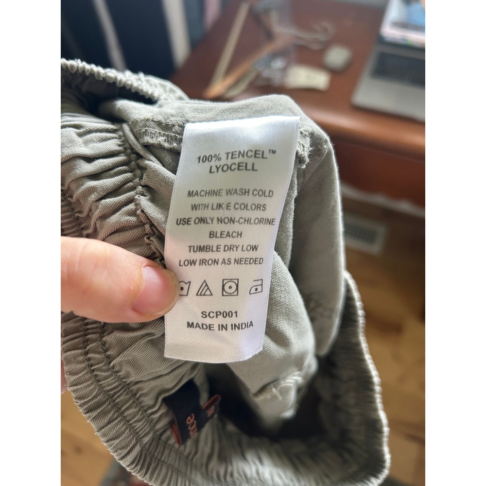 Quince Women XS Tencel Lyocell Pull On Shorts Olive Green Elastic Waist SCP001 - Picture 4 of 4